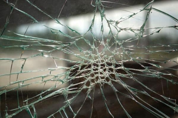 夢見窗戶破了
