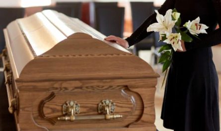 夢見死去的家人的9種精神意義