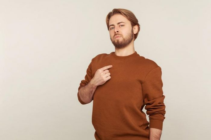 什麼是脆弱的自戀者以及如何識別?