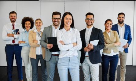 培養成人社交技能的活動