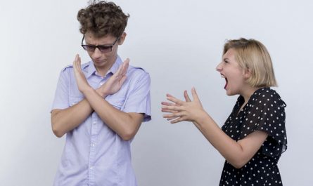 當一個人傷害你時，他會為此付出代價嗎？