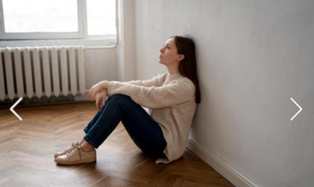 朋友缺席讓你感到悲傷、羞愧或空虛？成因與應對方法