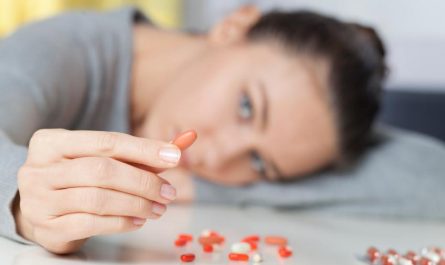自殺行為及其預防：策略與療法