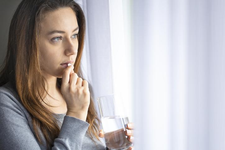 服用抗憂鬱藥後感覺更糟，這正常嗎？