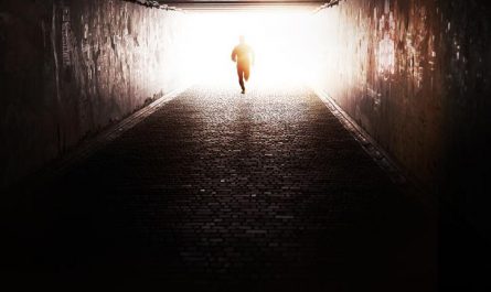 被迫害妄想：是什麼、症狀與治療