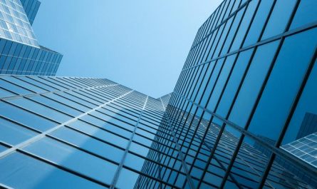 巨人恐懼症：是什麼、成因、症狀與治療