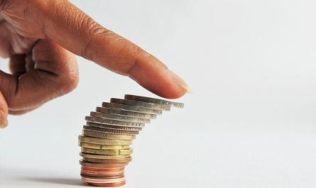 金錢恐懼症：定義、病因、症狀與治療